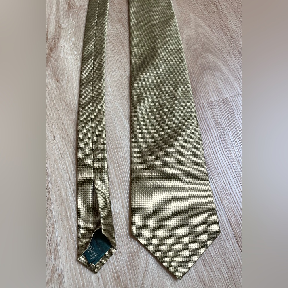Ralph Lauren gold silk tie hand finished